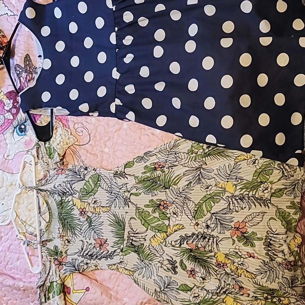Girls dresses 4/5